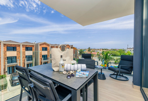 Arashi Boutique Condo 113
